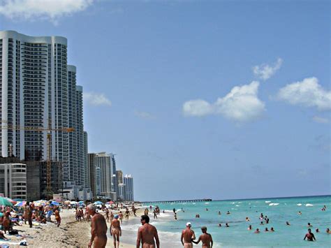 Nude Beaches in Florida